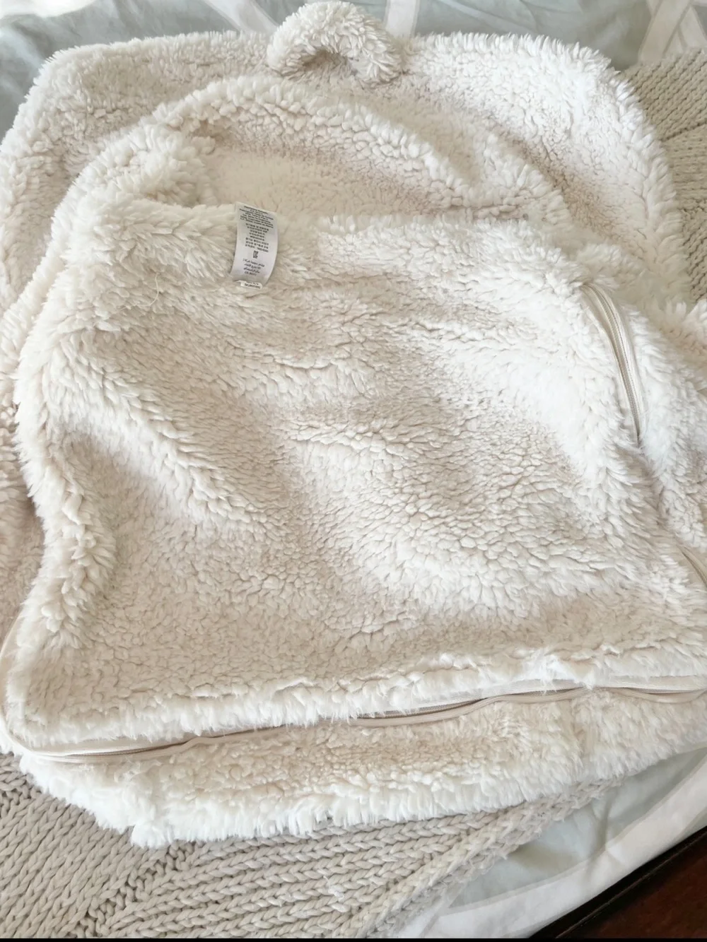 Pottery Barn Kids Cozy Sherpa Anywhere Chair Cover. Personalized: “Harper”